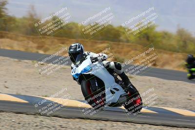 media/Apr-09-2022-SoCal Trackdays (Sat) [[c9e19a26ab]]/Turn 3 (135pm)/